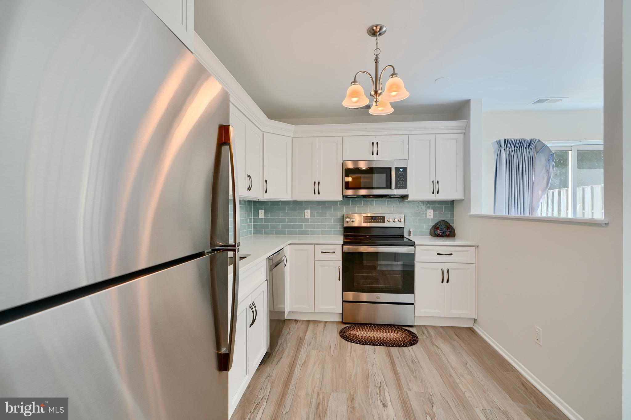 2609 Pearwood Road Baltimore, MD 21234 - Photo 11 of 25 Brand New Updated Kitchen