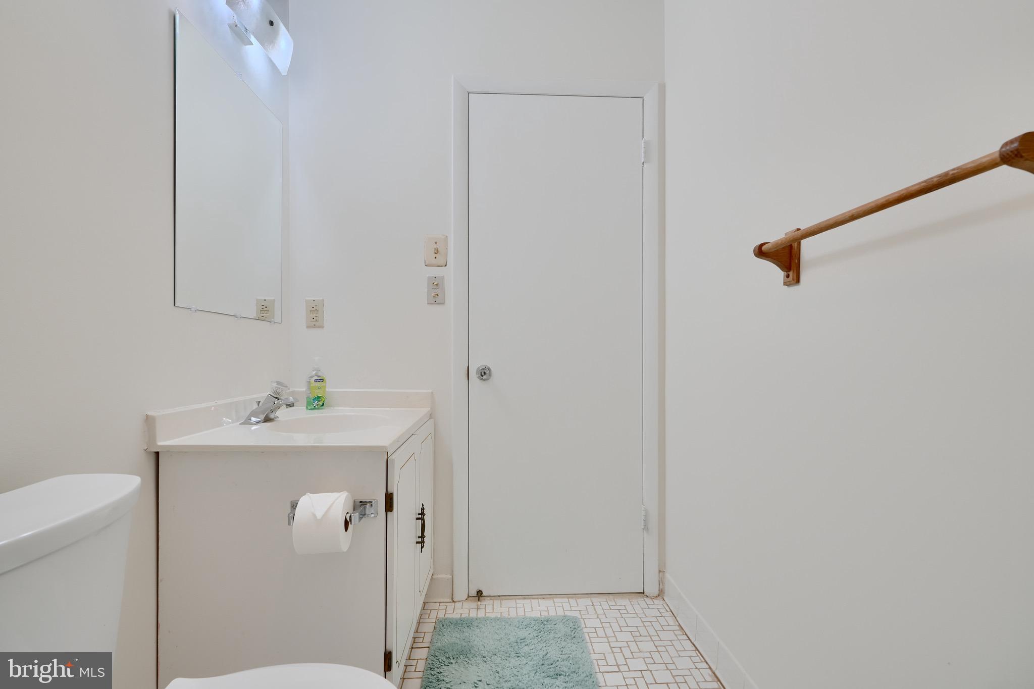2609 Pearwood Road Baltimore, MD 21234 - Photo 25 of 25 Upper Level Full Bath with Tub/Shower Combo