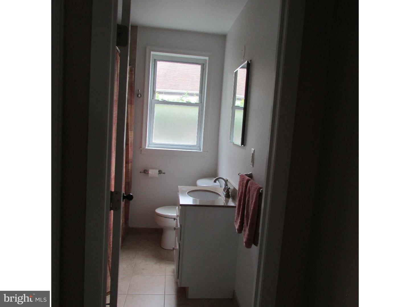 9223 Exeter Road Philadelphia, PA 19114 - Photo 11 of 19 Bathroom