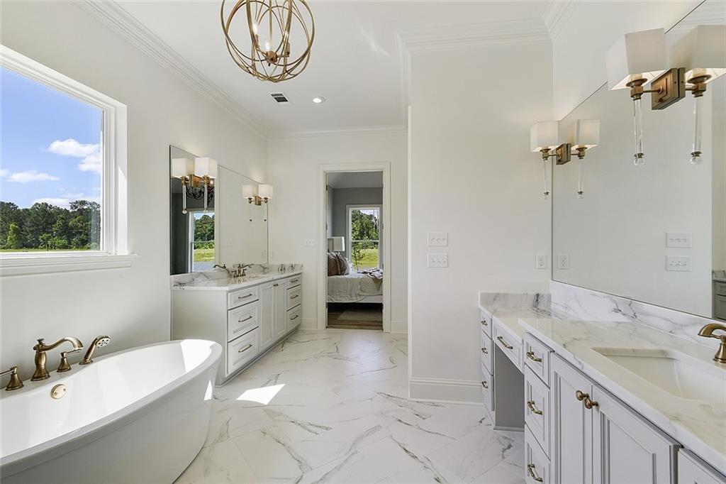 213 Rue Chantilly Covington, LA 70433 - Photo 14 of 22 Gallery Image 14