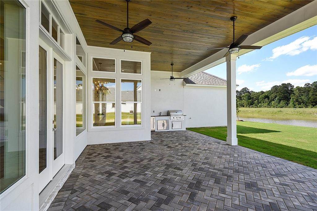 213 Rue Chantilly Covington, LA 70433 - Photo 8 of 22 Gallery Image 8