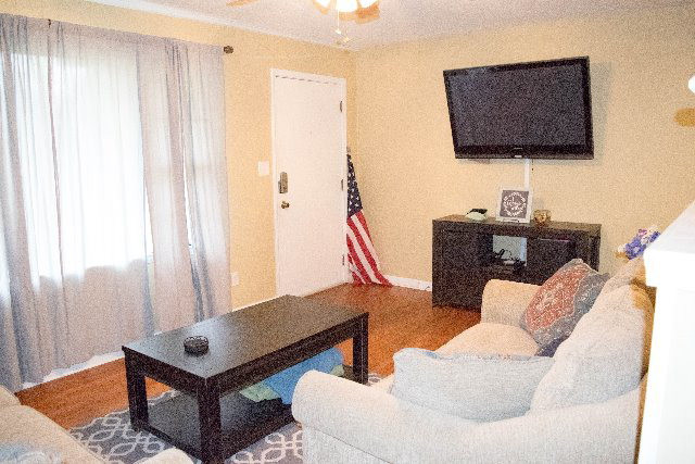 310 2nd Street Jackson, SC 29831 - Photo 5 of 14 Living Room