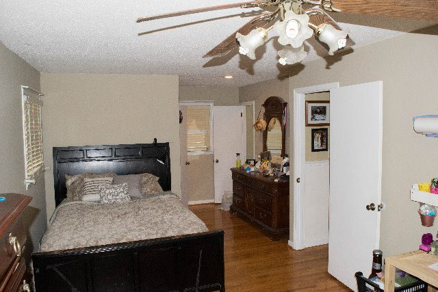 310 2nd Street Jackson, SC 29831 - Photo 6 of 14 Owner Suite