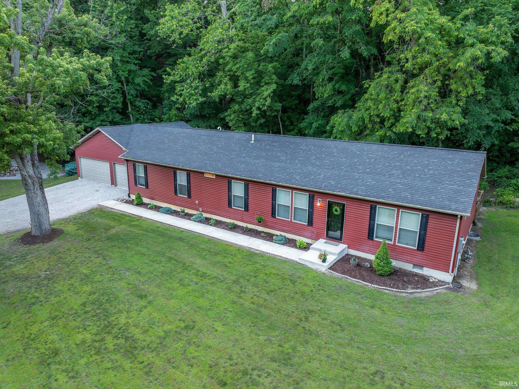 2689 South Old St Road Wabash, IN 46992 - Photo 4 of 39