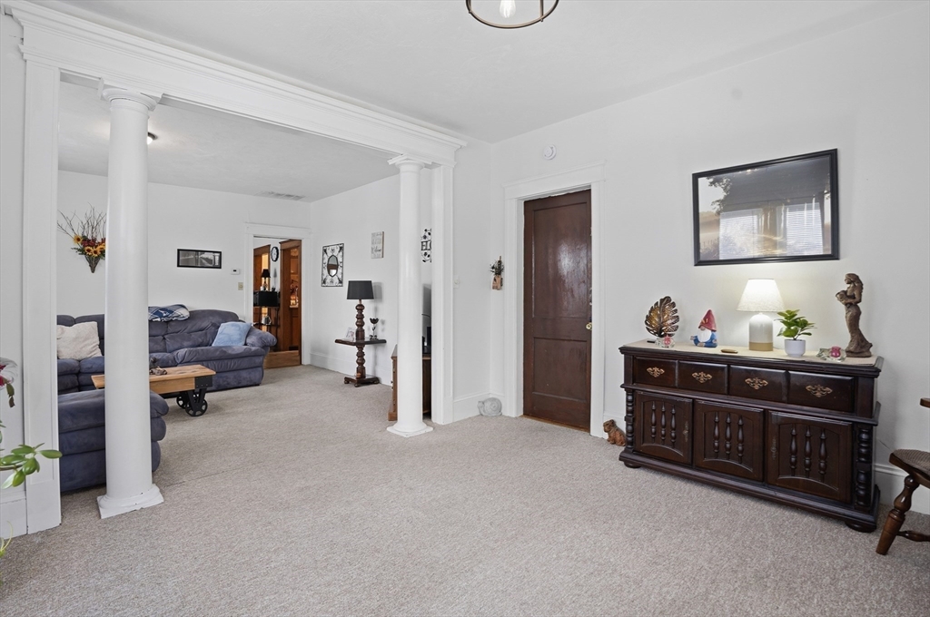 24 Ingleside Avenue Worcester, MA 01604 - Photo 33 of 39