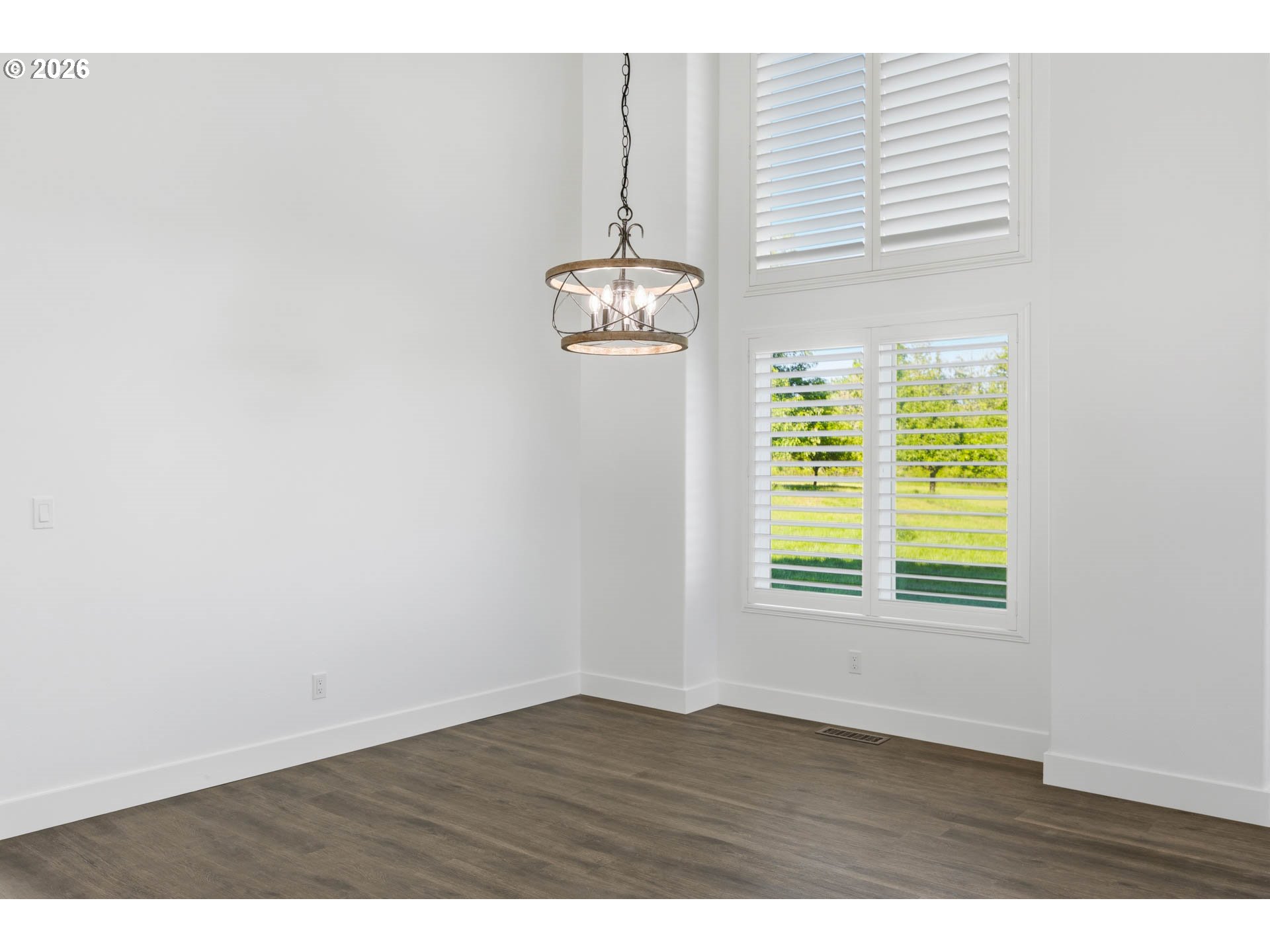 475 Curry Road Roseburg, OR 97471 - Photo 7 of 48 Dining Room