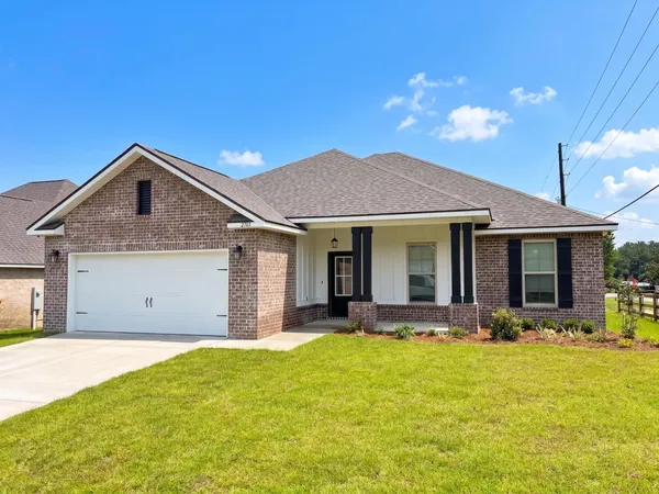 $374,574 | 2701 Louis Circle, Crestview, FL 32536