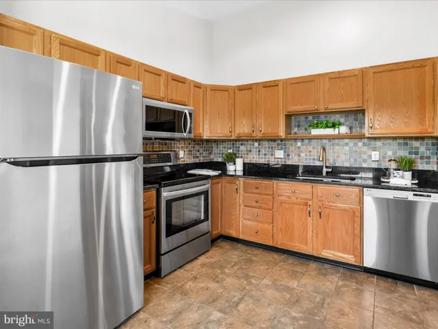 $289,997 | 6405 Weatherby Court, Unit J, Frederick, MD 21703