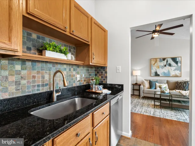 $289,997 | 6405 Weatherby Court, Unit J, Frederick, MD 21703