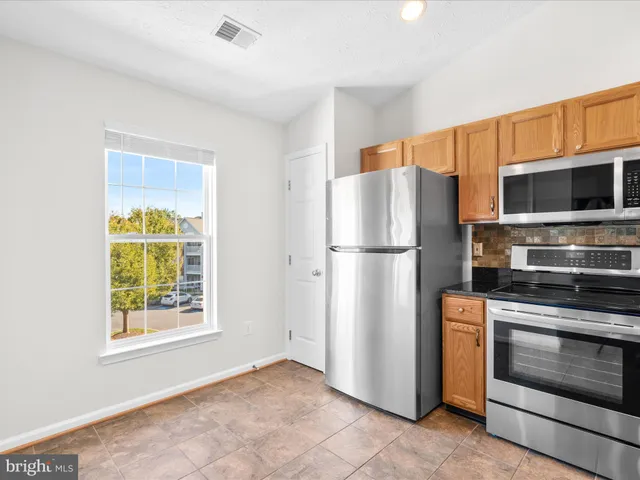 $289,997 | 6405 Weatherby Court, Unit J, Frederick, MD 21703