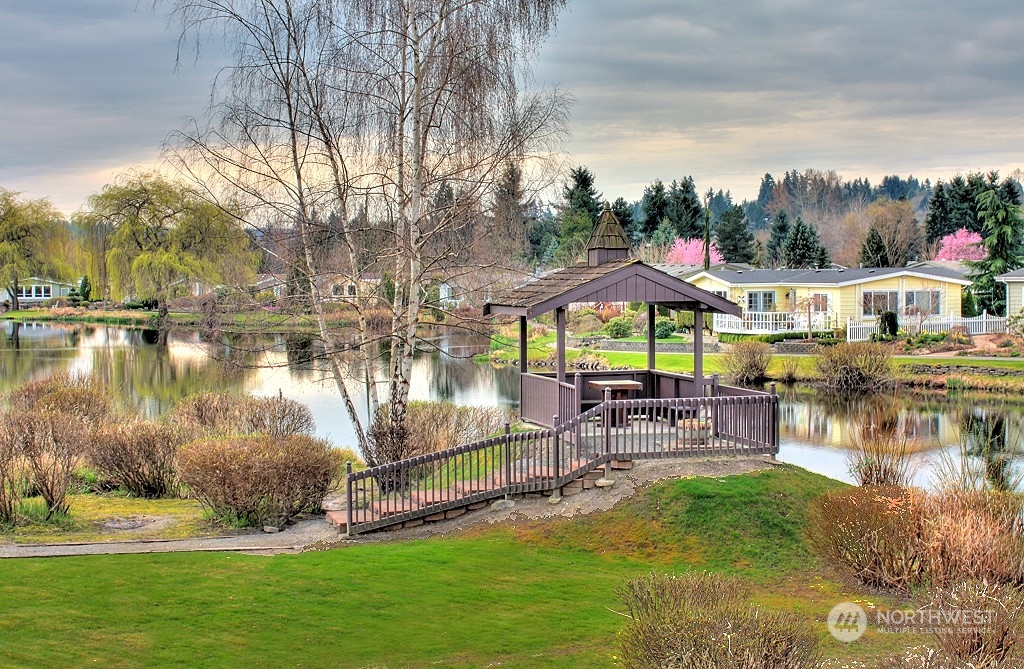 1110 Lake View Circle Bothell, WA 98021 - Photo 35 of 40 not sure