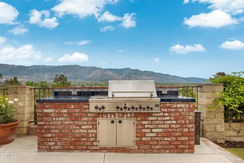 $2,895,000 | 1095 Linda Glen Drive, Pasadena, CA 91105