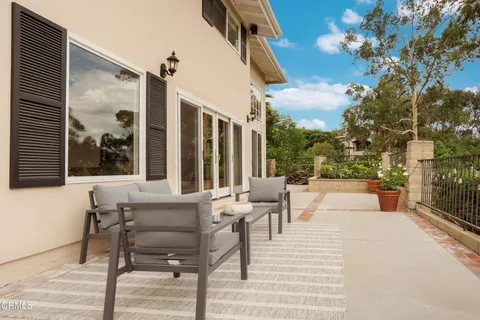 $2,895,000 | 1095 Linda Glen Drive, Pasadena, CA 91105