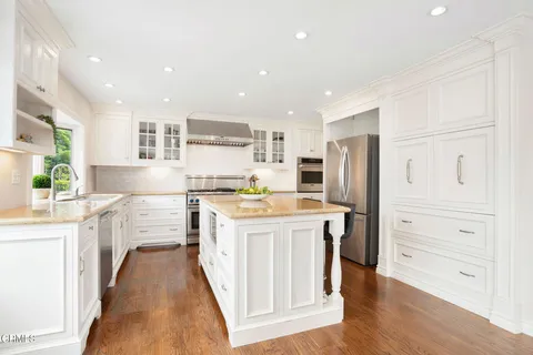 $2,895,000 | 1095 Linda Glen Drive, Pasadena, CA 91105