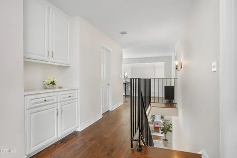 $2,895,000 | 1095 Linda Glen Drive, Pasadena, CA 91105