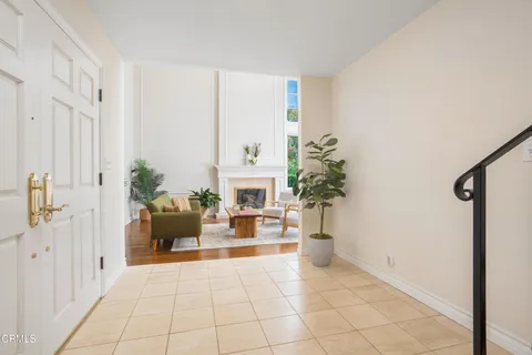 $2,895,000 | 1095 Linda Glen Drive, Pasadena, CA 91105