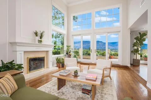 $2,895,000 | 1095 Linda Glen Drive, Pasadena, CA 91105
