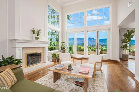 $2,895,000 | 1095 Linda Glen Drive, Pasadena, CA 91105