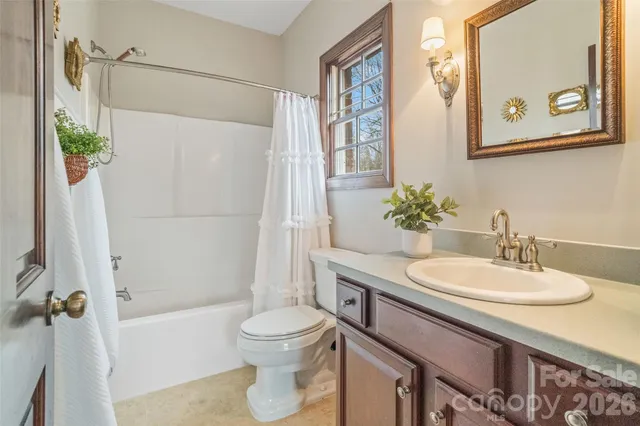 $825,000 | 3724 Wilson Chapel Road, Sharon, SC 29742