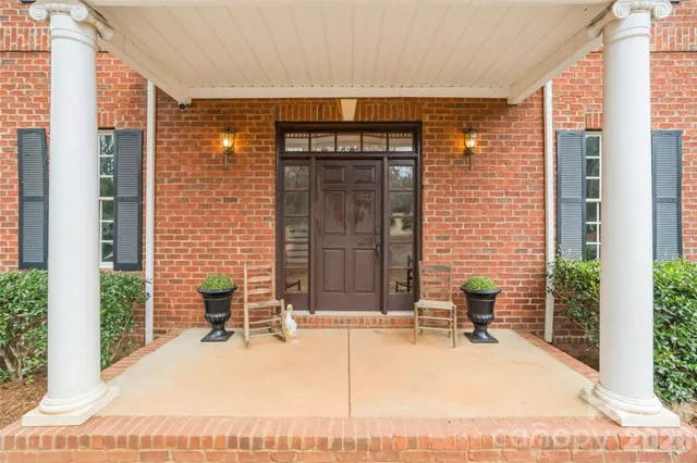 $825,000 | 3724 Wilson Chapel Road, Sharon, SC 29742