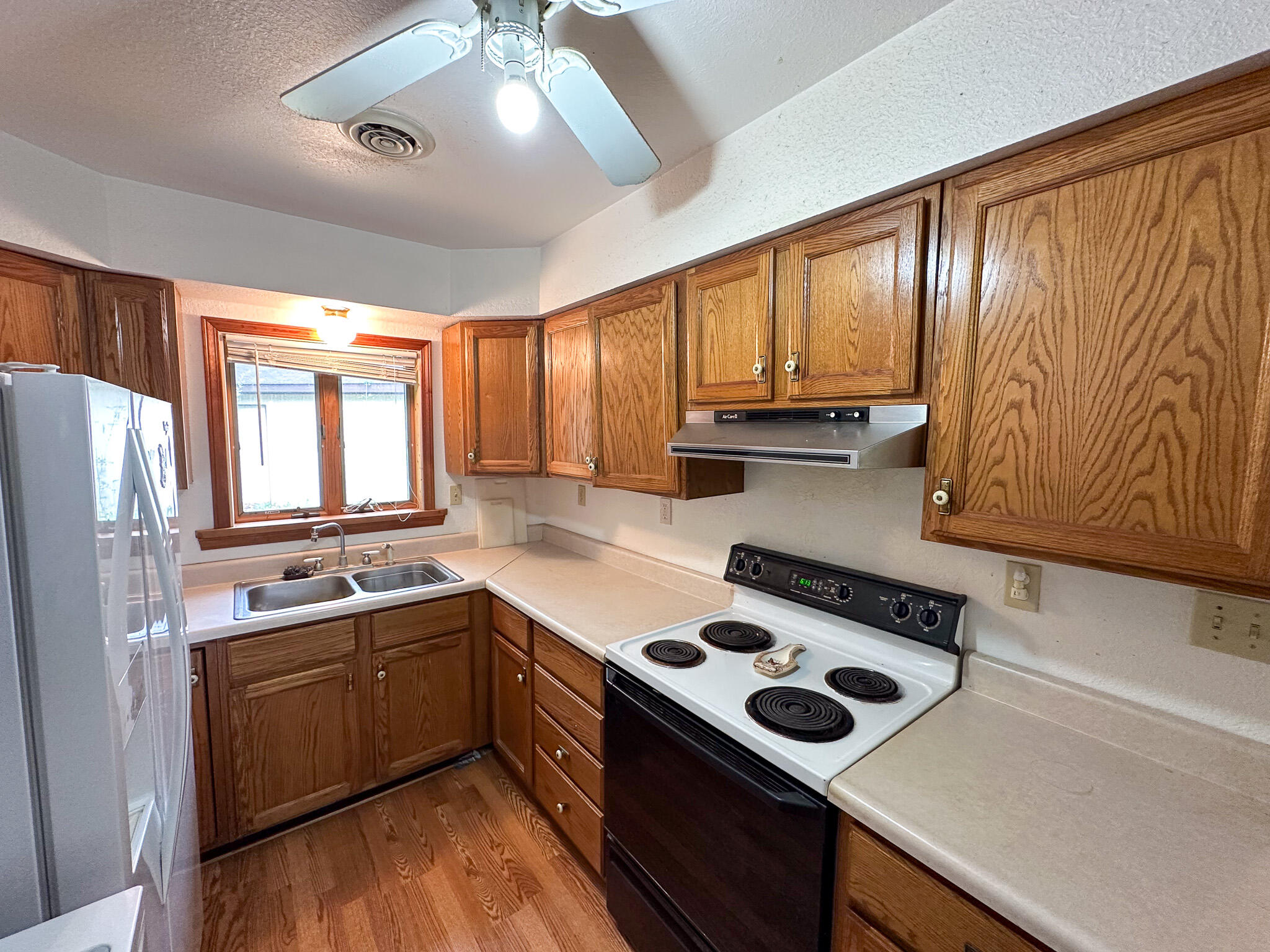 2081 Deer Lake Road Harrison, MI 48625 - Photo 21 of 42 Kitchen 1