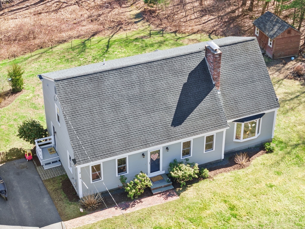 212 Taylor Road Stow, MA 01775 - Photo 33 of 38 Gallery Image 33