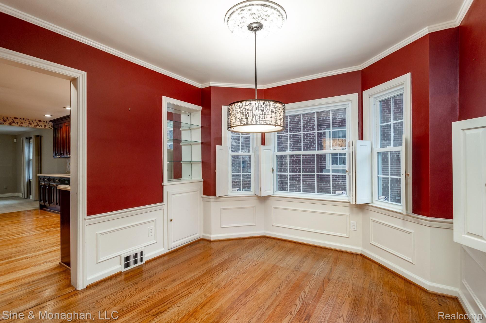 1837 Broadstone Road Grosse Pointe, MI 48236 - Photo 16 of 52 1837 Broadstone S000.jpg