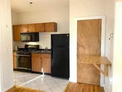 $2,200 | 273 Route 9d, Unit 1, Beacon, NY 12508