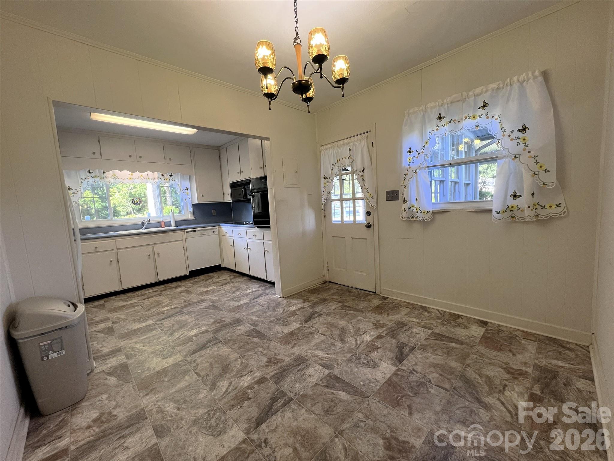 209 South Roxford Road Kings Mountain, NC 28086 - Photo 10 of 38