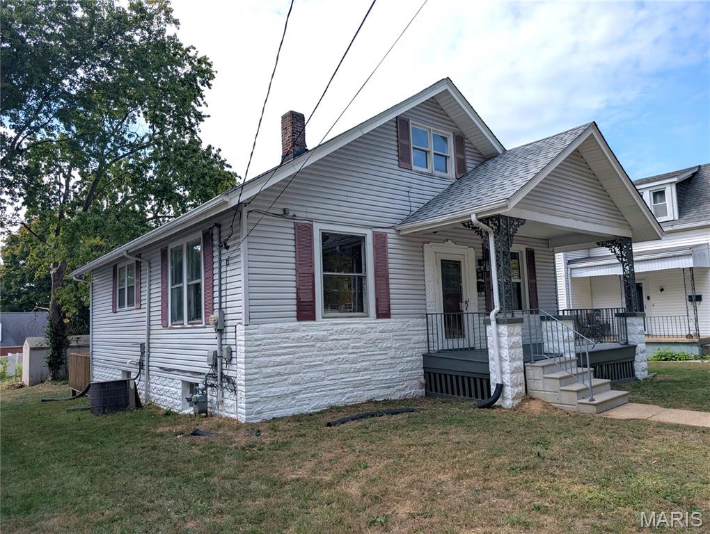 620 Union Avenue Belleville, IL 62220 - Photo 2 of 24