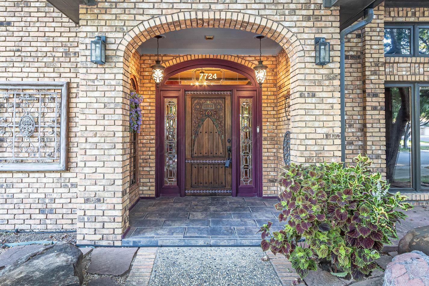7724 Baughman Drive Amarillo, TX 79121 - Photo 15 of 52 Front Door