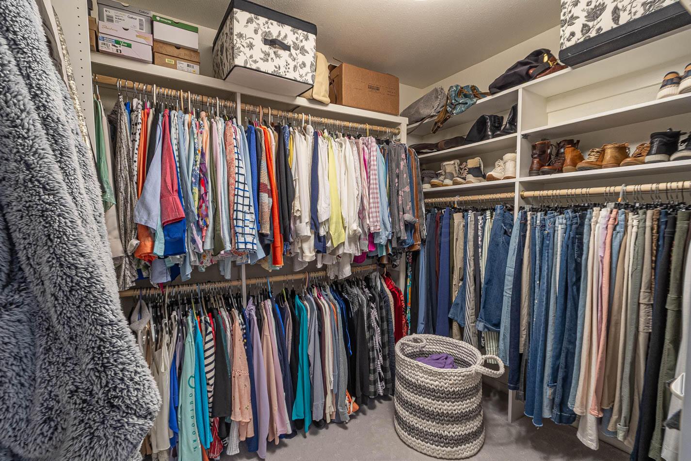 7724 Baughman Drive Amarillo, TX 79121 - Photo 29 of 52 Primary Closet
