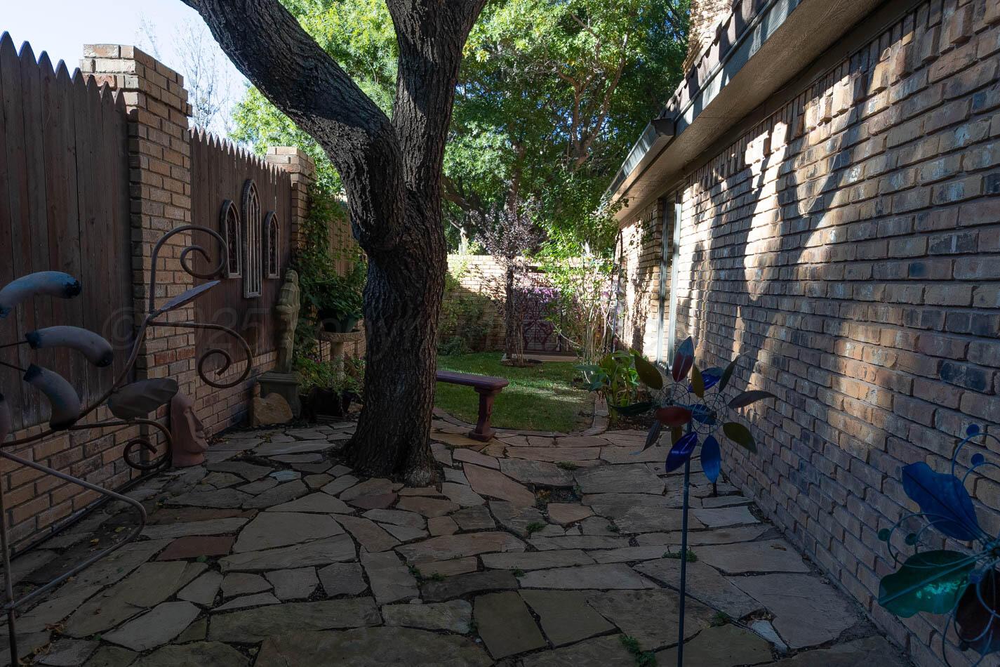 7724 Baughman Drive Amarillo, TX 79121 - Photo 41 of 52 Side Yard
