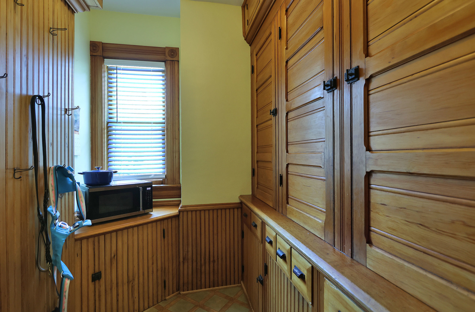 121 Grace Street Sharon, WI 53585 - Photo 10 of 29