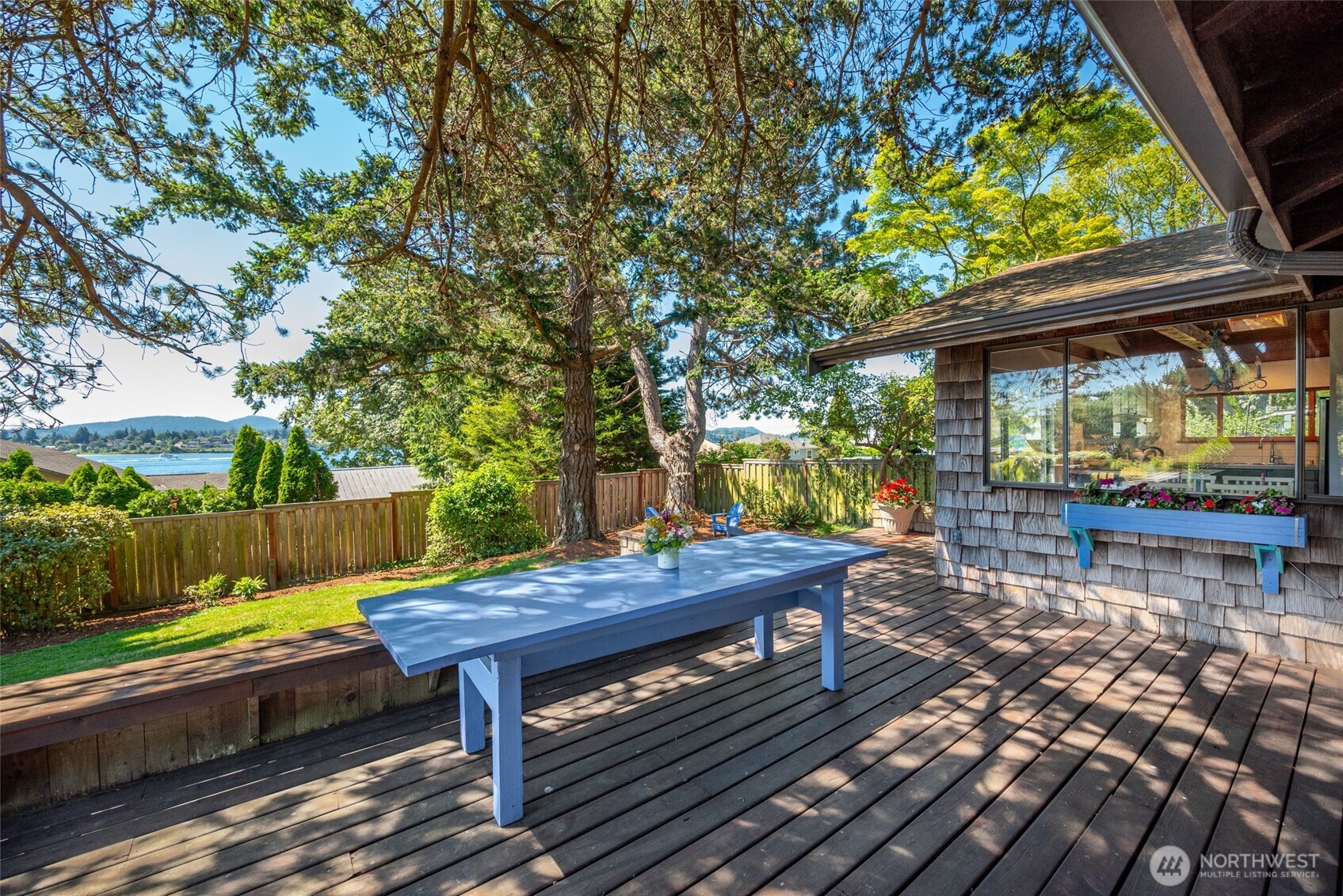 7914 Tidewater Road Anacortes, WA 98221 - Photo 34 of 40