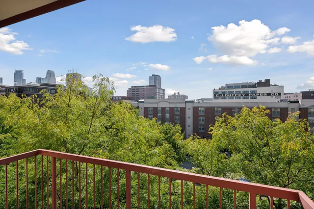 $299,900 | 560 North 2nd Street, Unit 410, Minneapolis, MN 55401