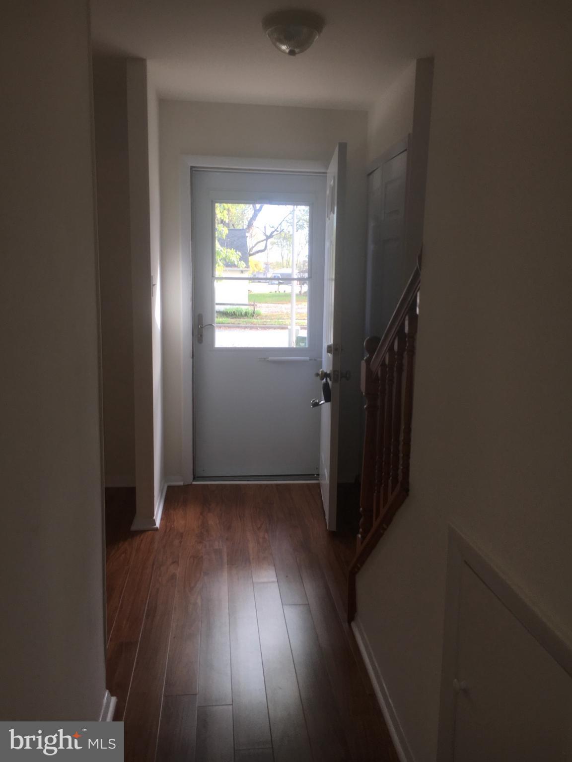 176 Dunlap Road Pasadena, MD 21122 - Photo 8 of 15 main entrance