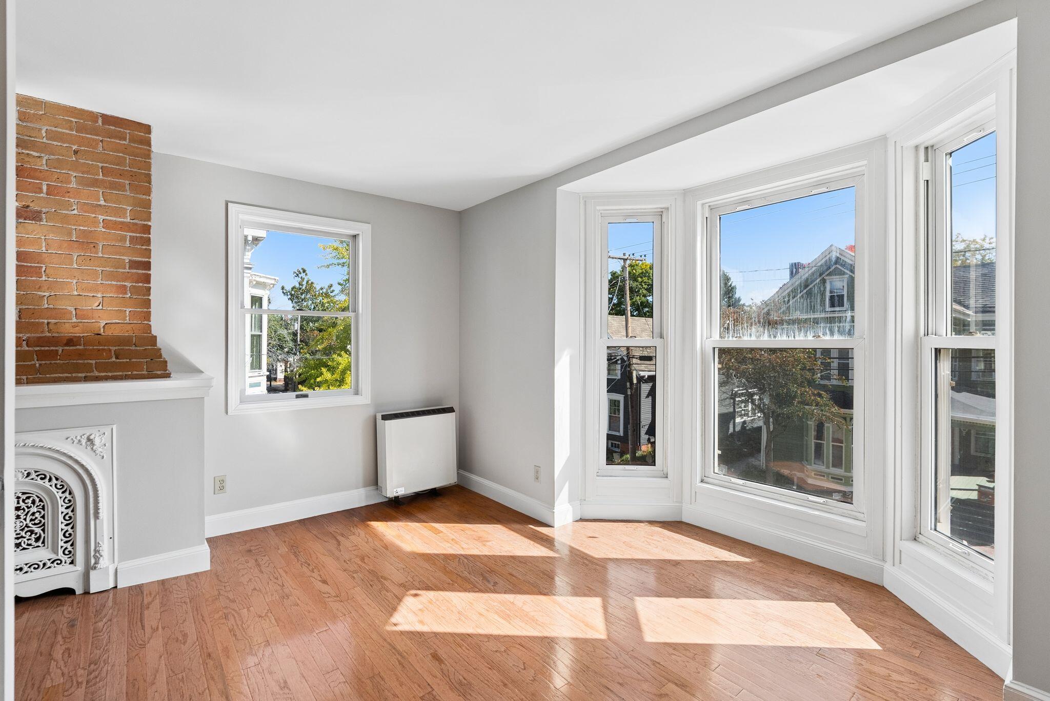 287 Spring Street, Unit 7 Portland, ME 04102 - Photo 8 of 38 22_DSC03500