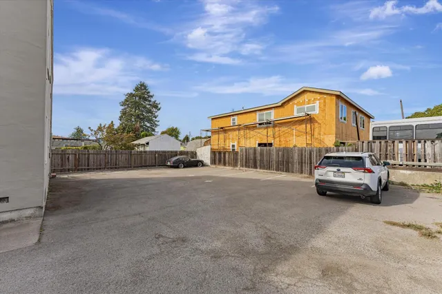 $999,950 | 5801 Madison Avenue, Richmond, CA 94804