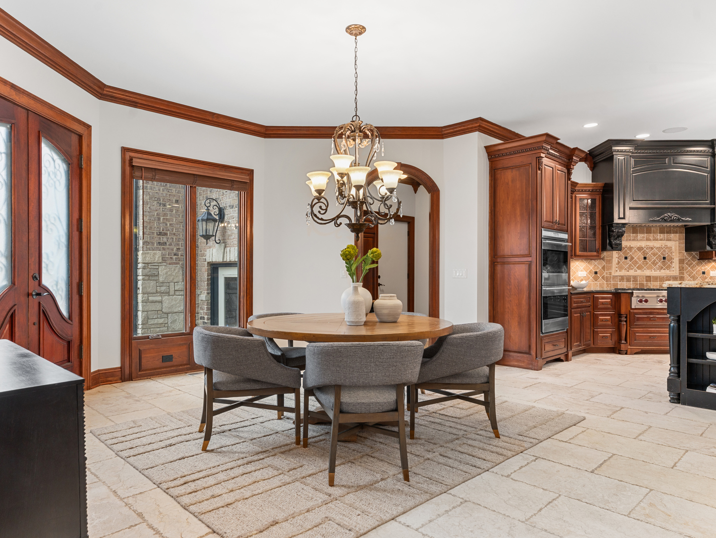712 East Hillside Road Naperville, IL 60540 - Photo 27 of 83 Gallery Image 27
