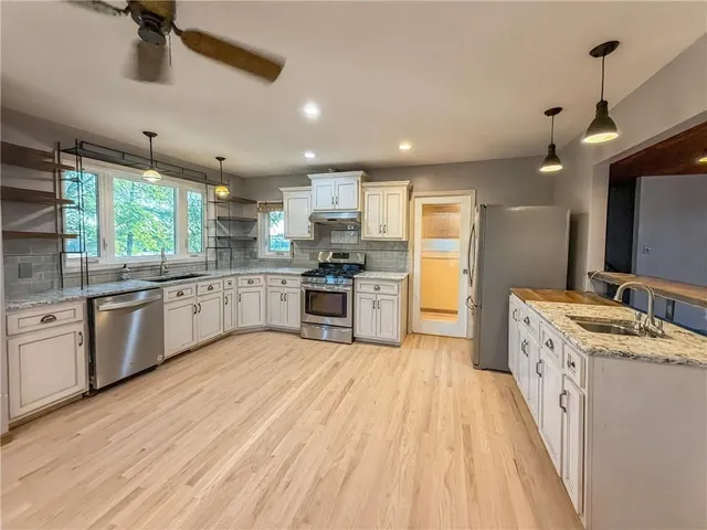 $140,000 | 17684 136th Highway, Burlington Junction, MO 64428