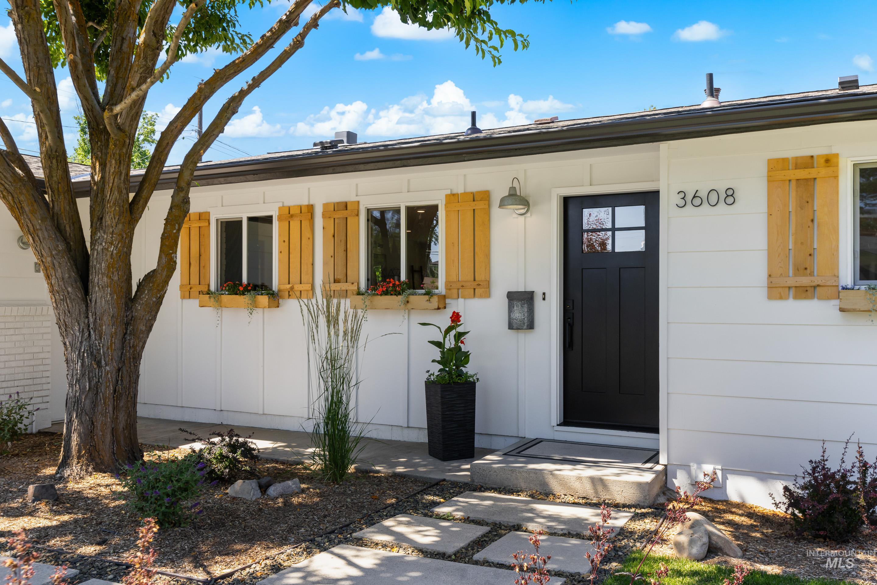 3608 West Clement Road Boise, ID 83704 - Photo 1 of 1