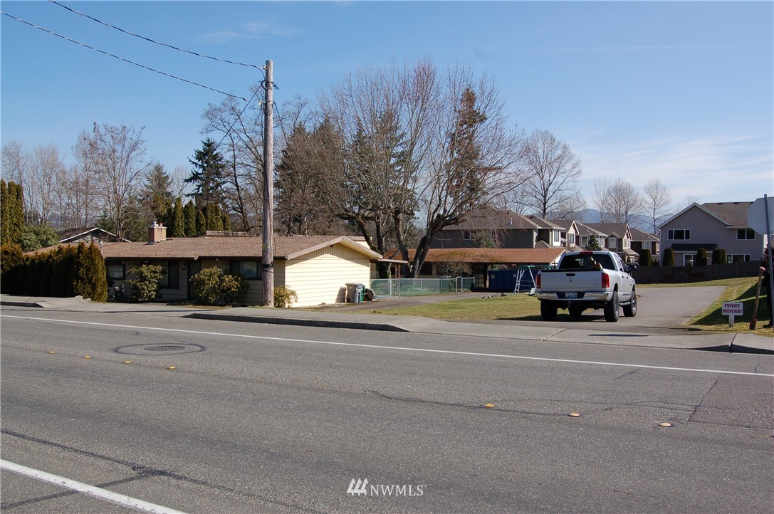 248 Union Avenue Northeast Renton, WA 98059 - Photo 1 of 29 Gallery Image 1