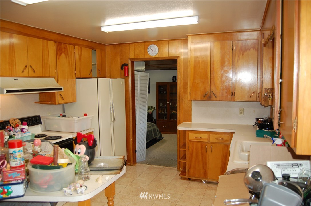 248 Union Avenue Northeast Renton, WA 98059 - Photo 10 of 29 Gallery Image 10
