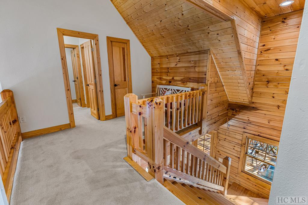 271 B Rendezvous Ridge, Unit B Cashiers, NC 28717 - Photo 25 of 35 Gallery Image 25