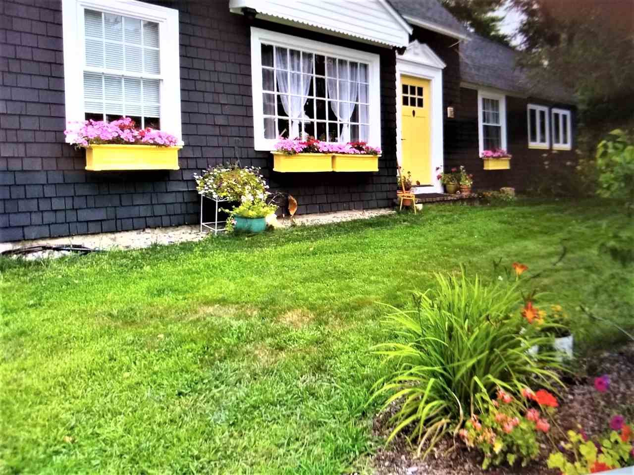 82 Village Road Wilmot, NH 03287 - Photo 1 of 21