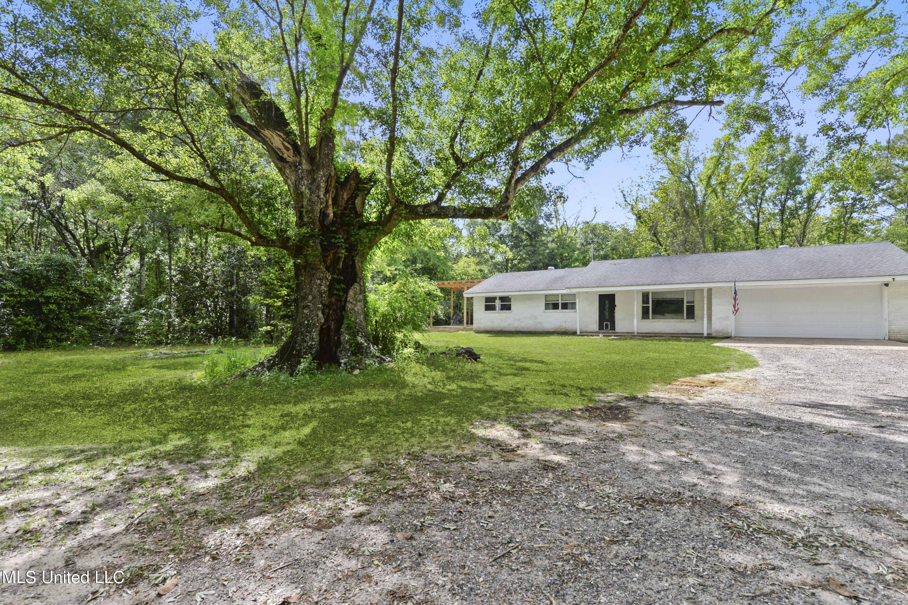 18924 Busby Road Vancleave, MS 39565 - Photo 3 of 24 003