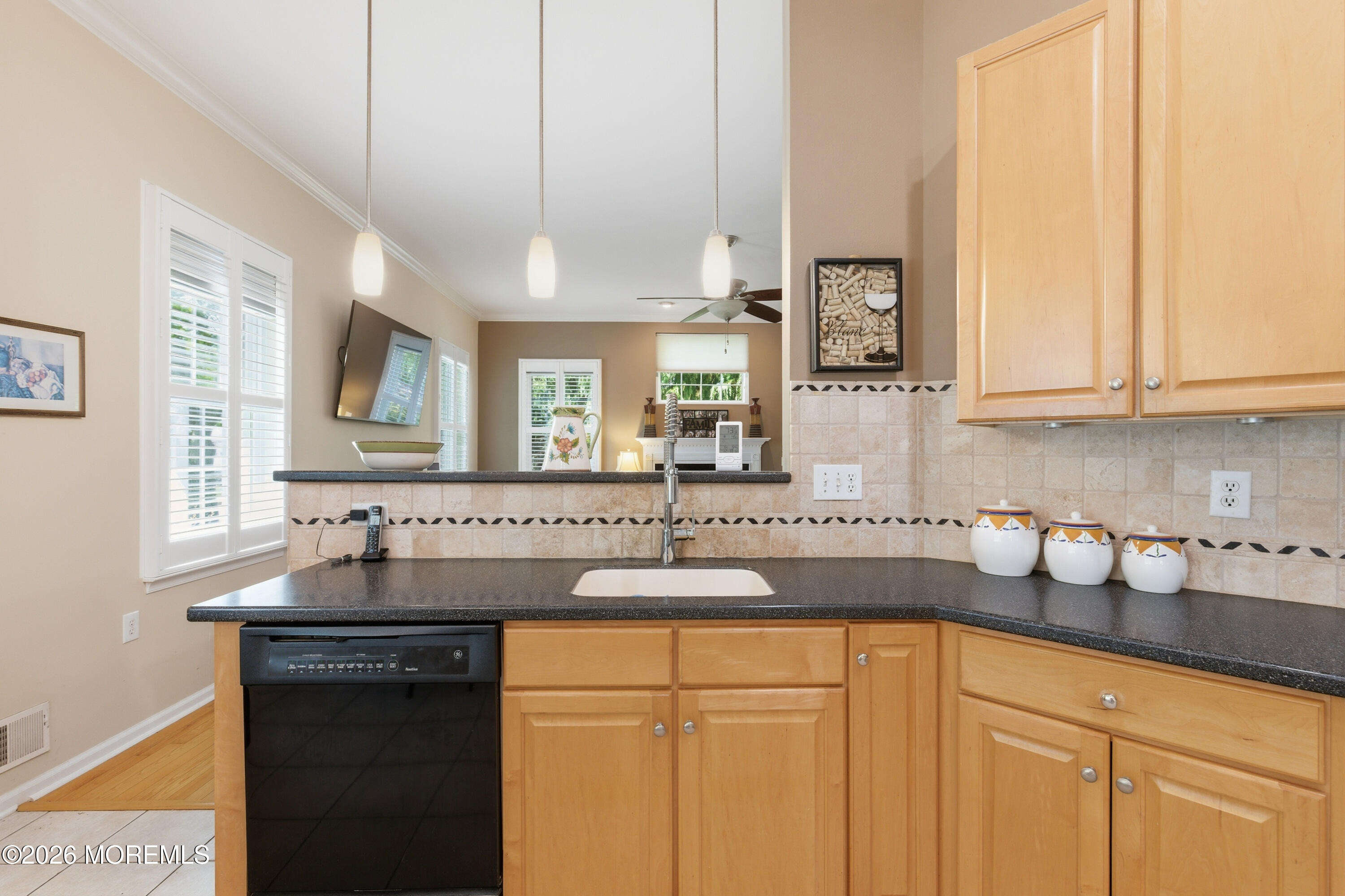 19 St Andrews Road Jackson, NJ 08527 - Photo 21 of 61 Interior-14