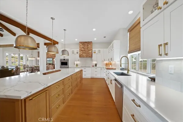 $1,999,900 | 41799 Calle Contento, Temecula, CA 92592