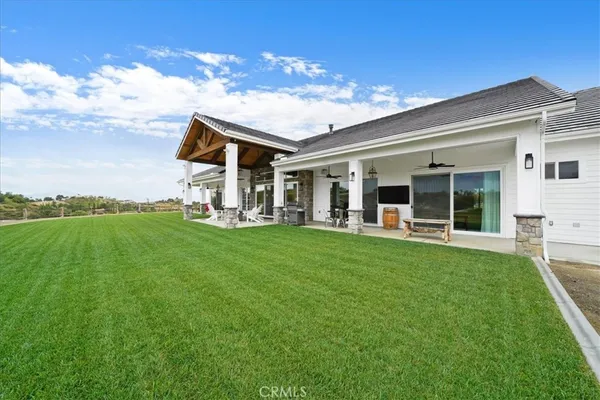 $1,999,900 | 41799 Calle Contento, Temecula, CA 92592